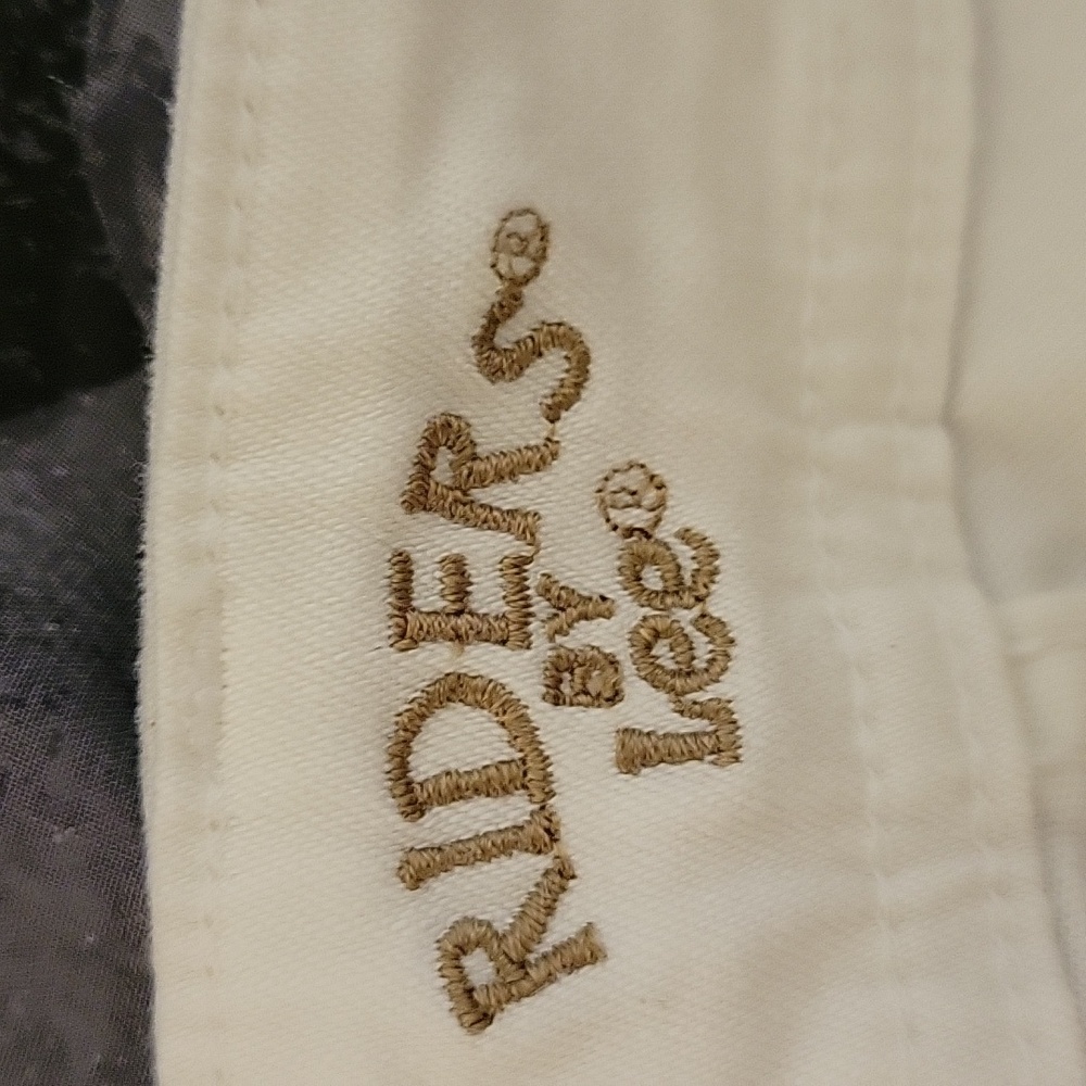 Capris - Picture 3 of 3
